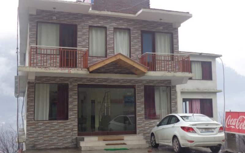 Hotel Shuru Heights, Manali 4